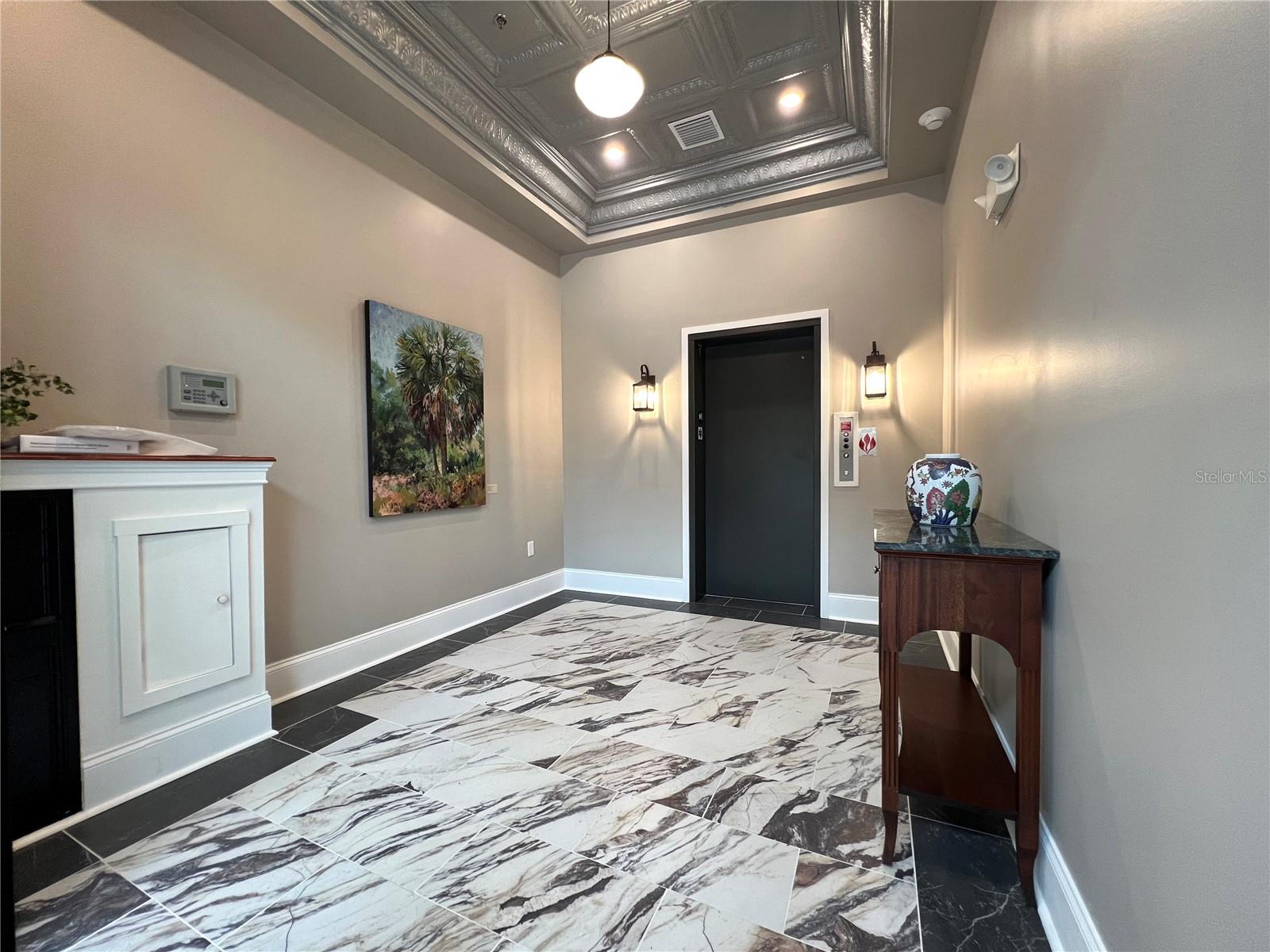 LAKE WALES - Commercial Sale