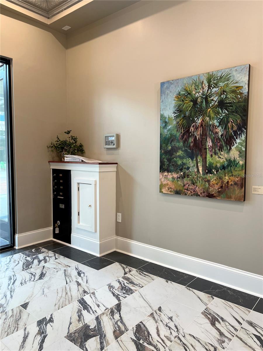 LAKE WALES - Commercial Sale