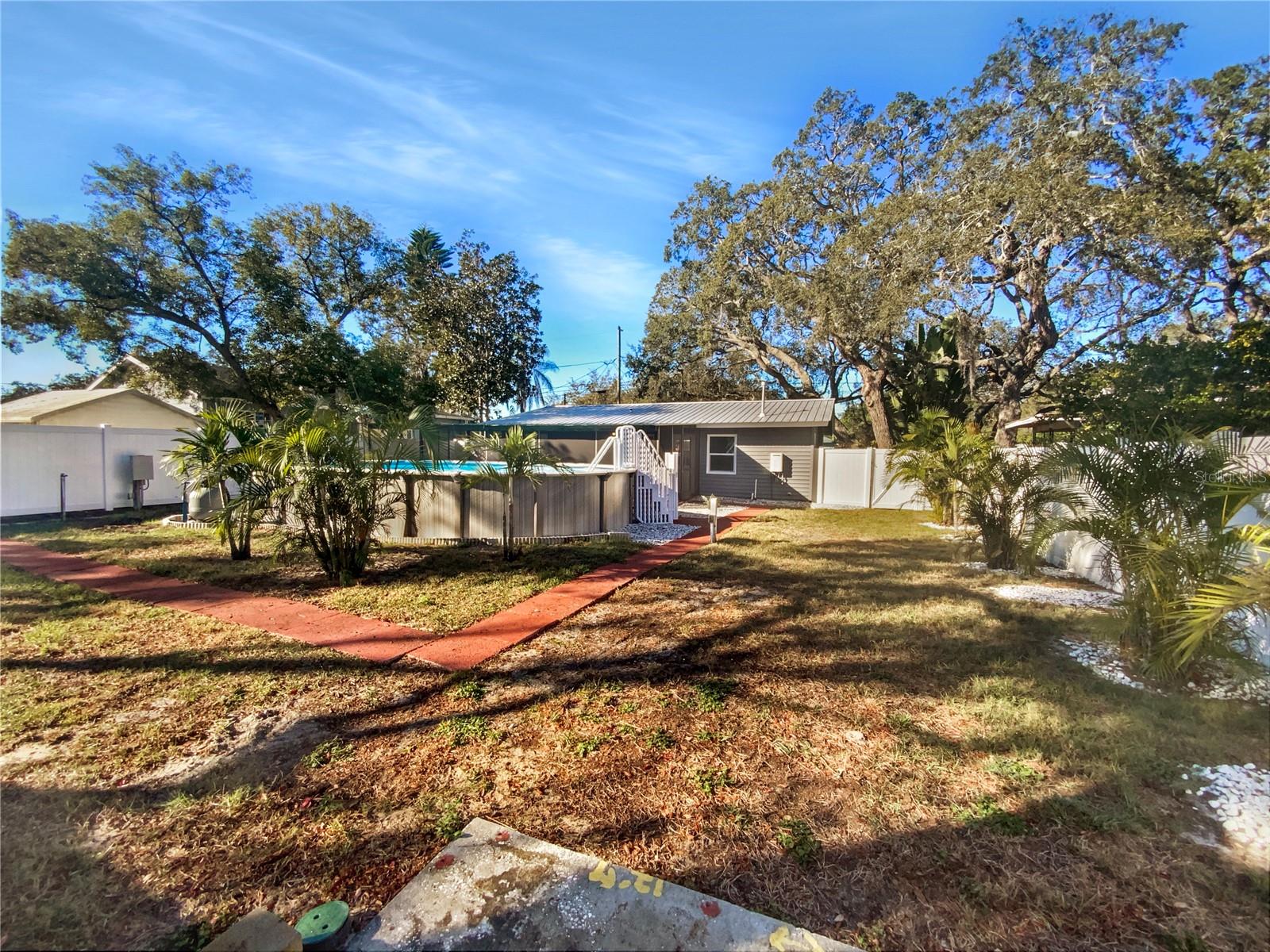 DIXIE PARK - Residential