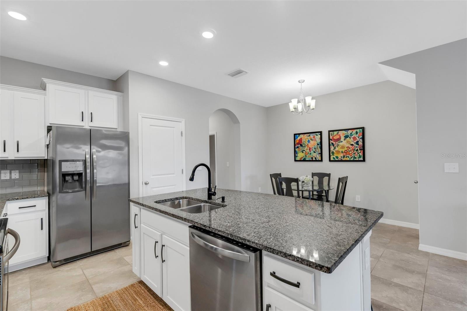 LANDING PH 1 - Residential