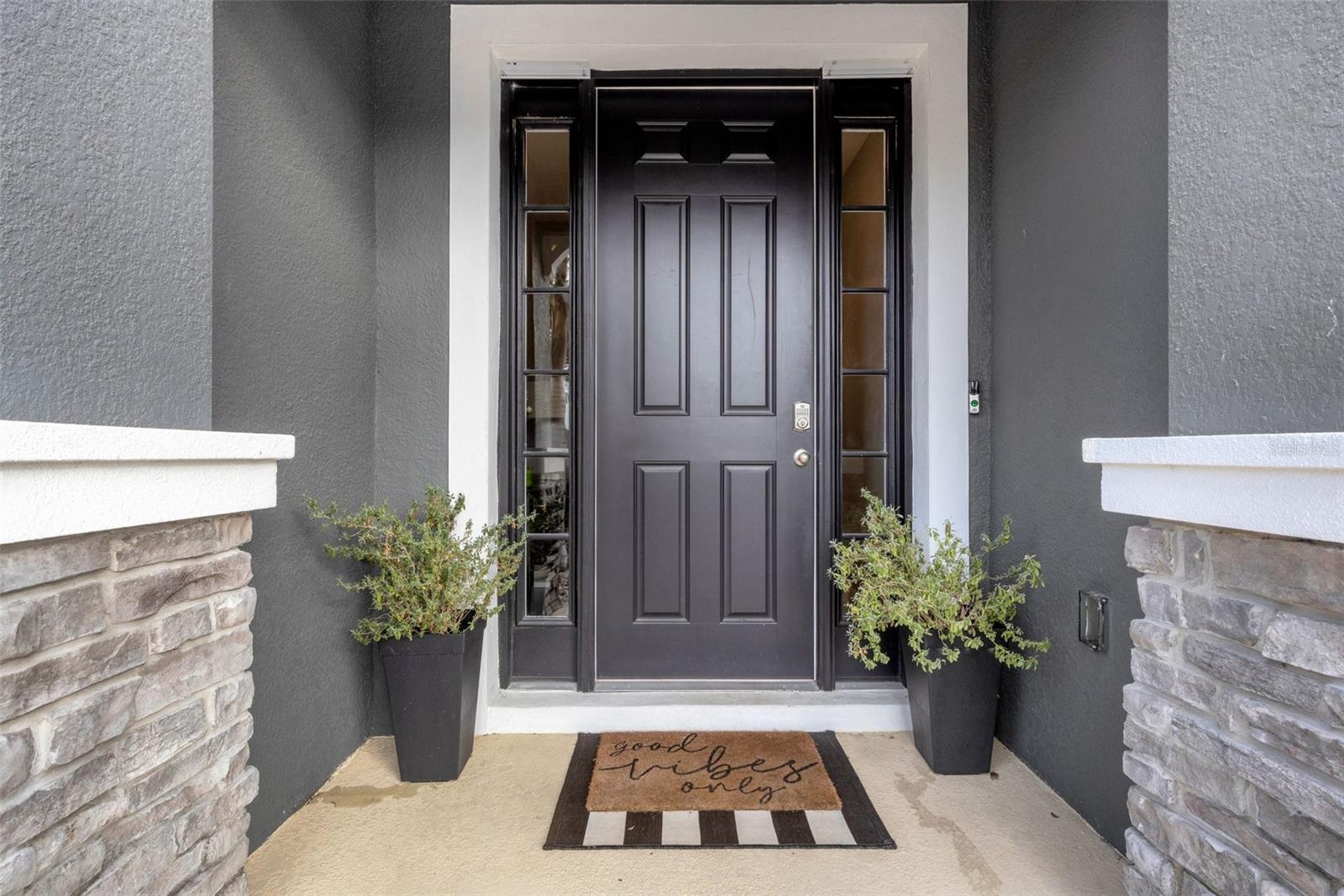 2471 MIDNIGHT PEARL DRIVE