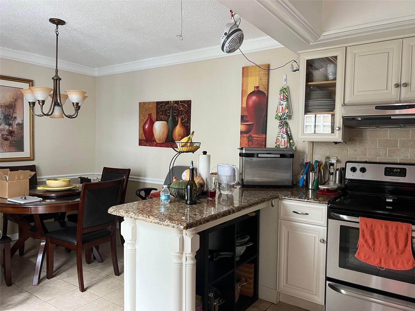ORANGE TREE VILLAS CONDO - Residential Lease