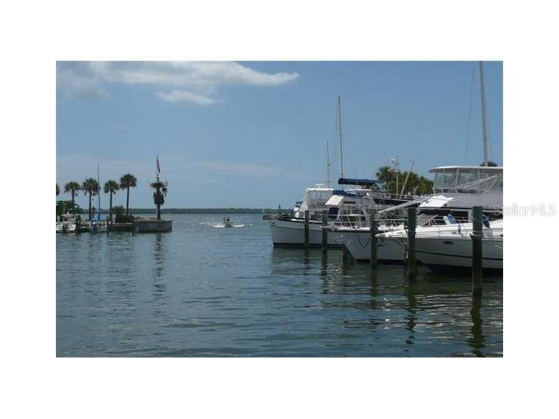 ORANGE TREE VILLAS CONDO - Residential Lease