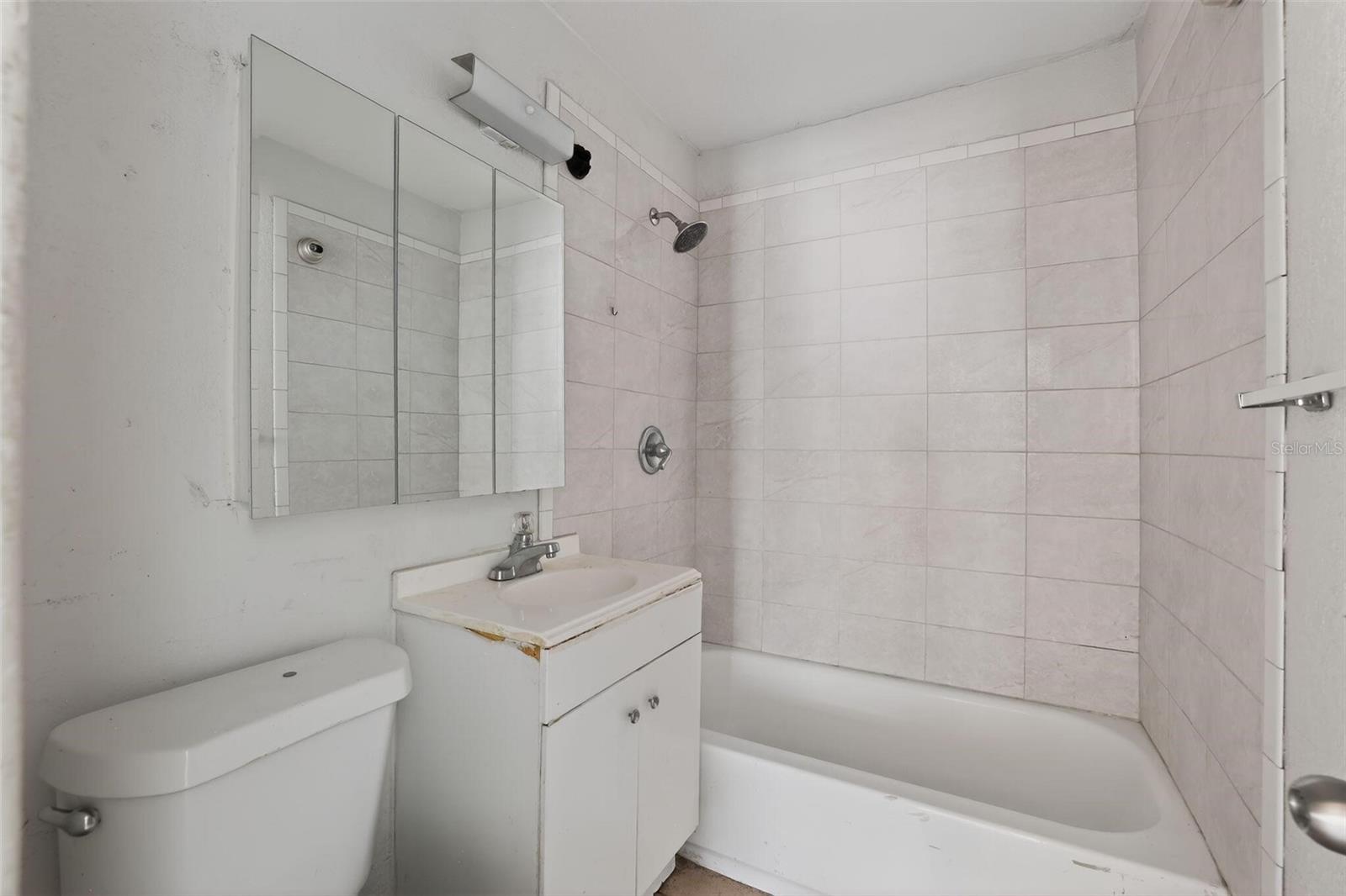 BELLECREST HEIGHTS - Residential