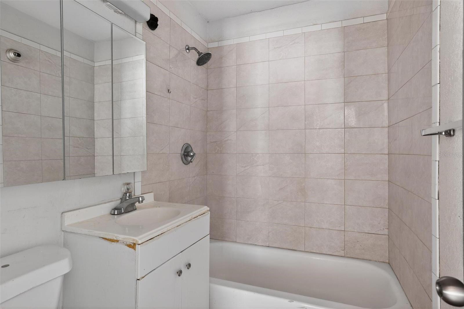 BELLECREST HEIGHTS - Residential