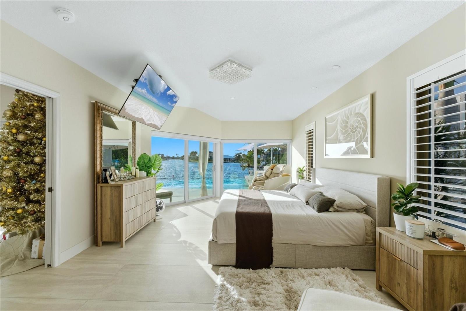 PUNTA GORDA ISLES SEC 06 - Residential