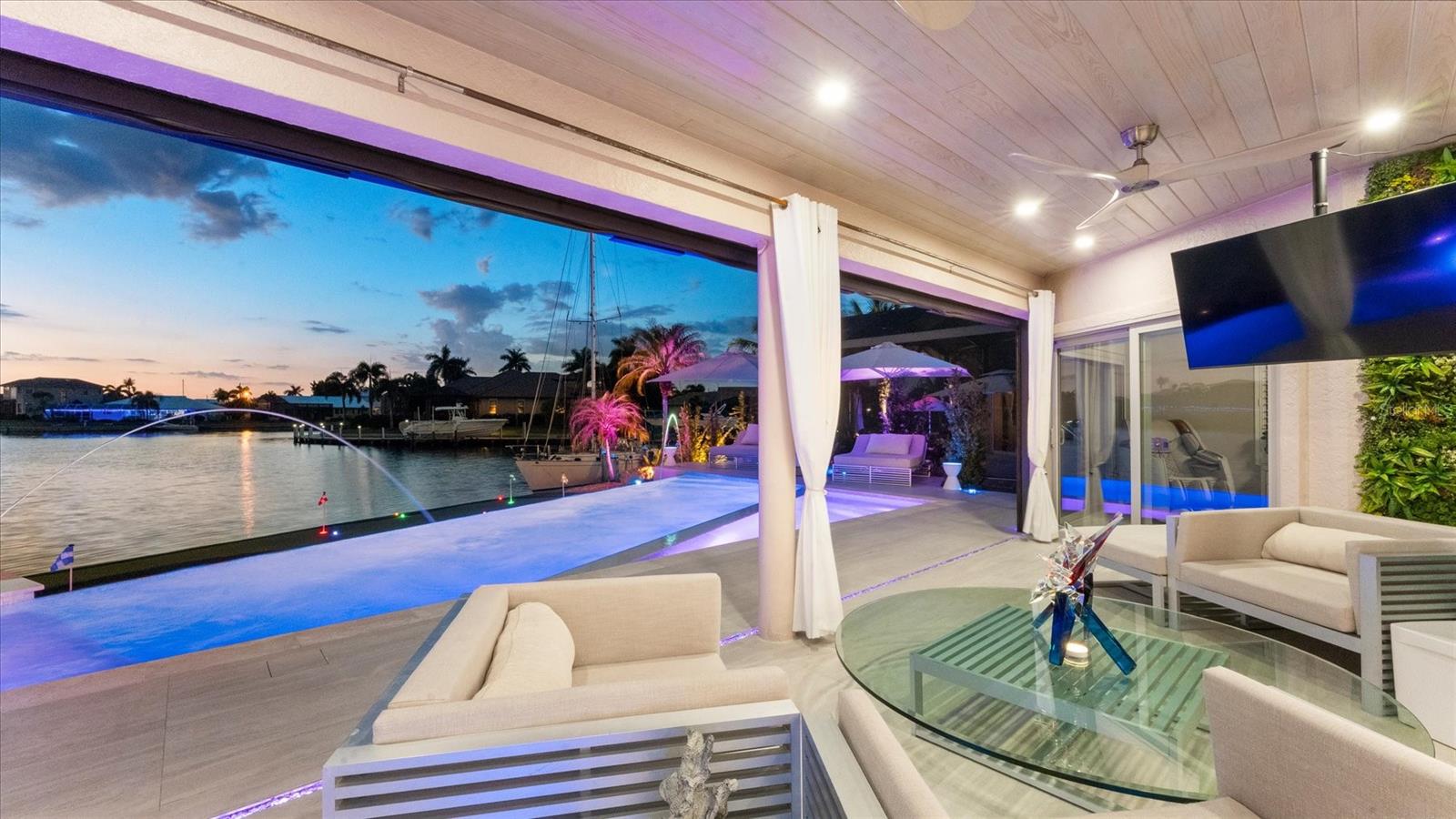 PUNTA GORDA ISLES SEC 06 - Residential