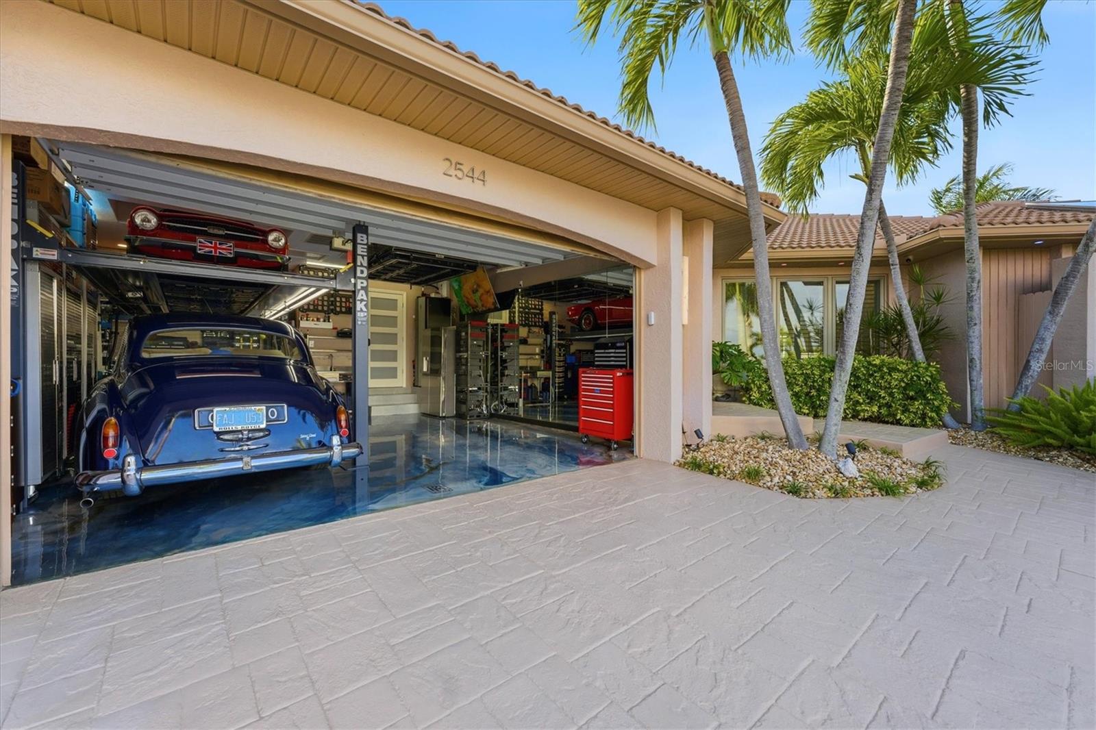PUNTA GORDA ISLES SEC 06 - Residential