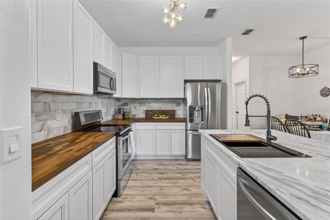 Tiny photo for 1305 Windy Bluff Drive, Minneola, FL 34715 (MLS # G5110270)
