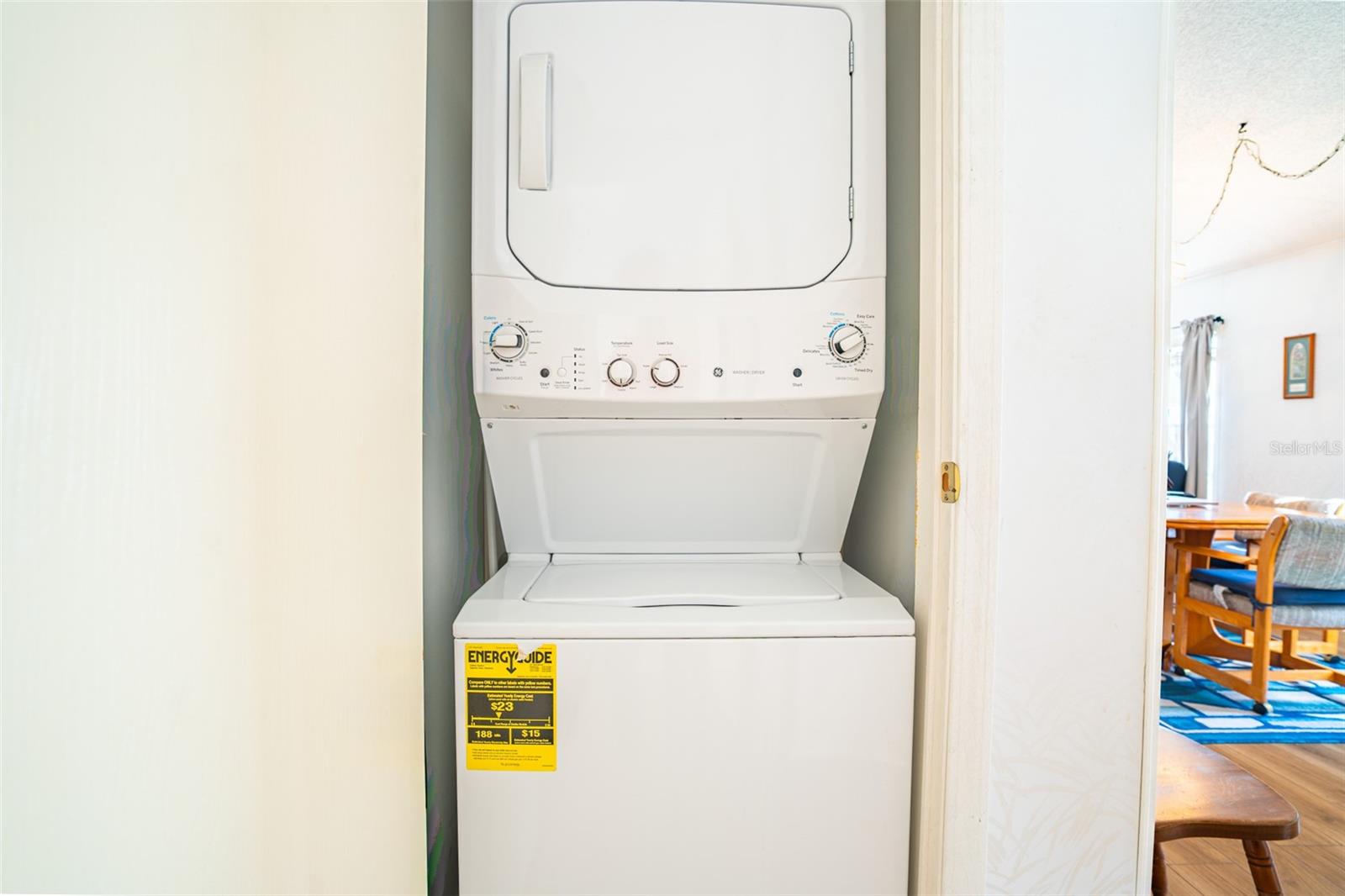 SADDLEBAG LAKE - Residential