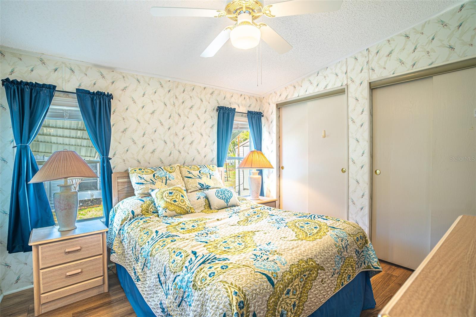 SADDLEBAG LAKE - Residential