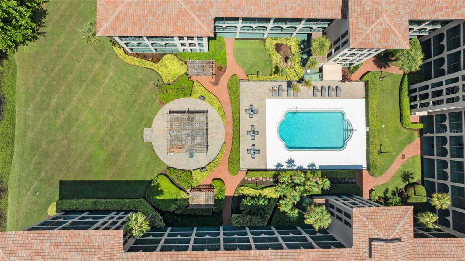 GOLFVIEW II CONDO - Residential