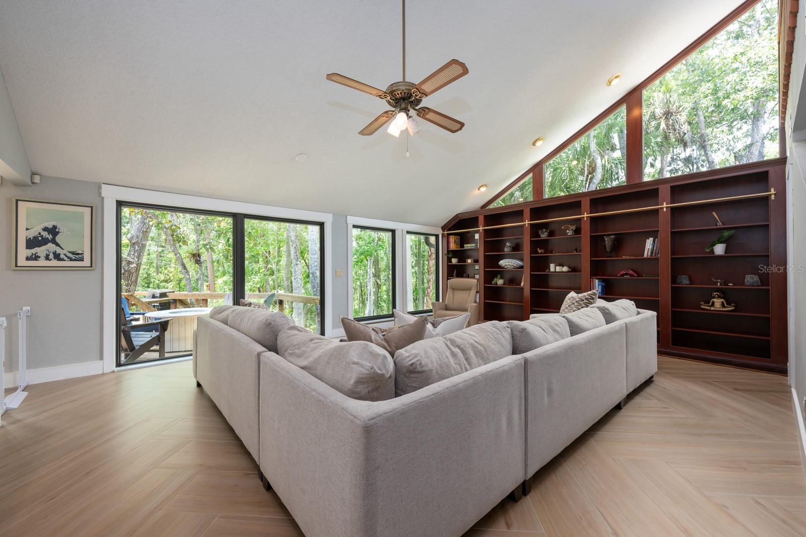 TRAILS UNIT 12 - Residential