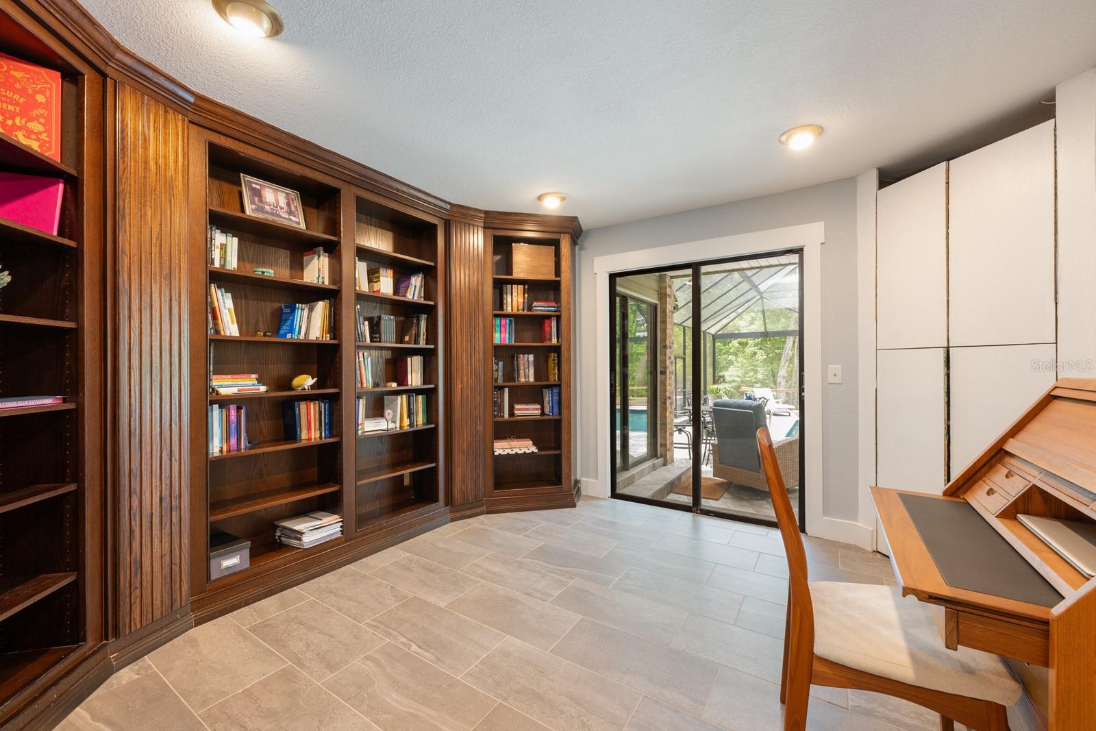 TRAILS UNIT 12 - Residential
