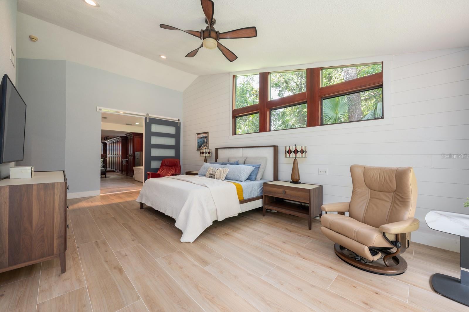 TRAILS UNIT 12 - Residential