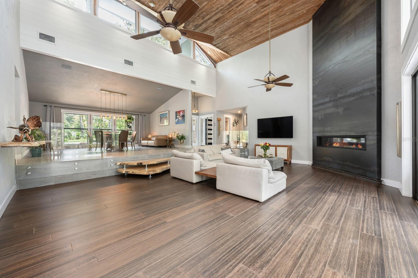 TRAILS UNIT 12 - Residential