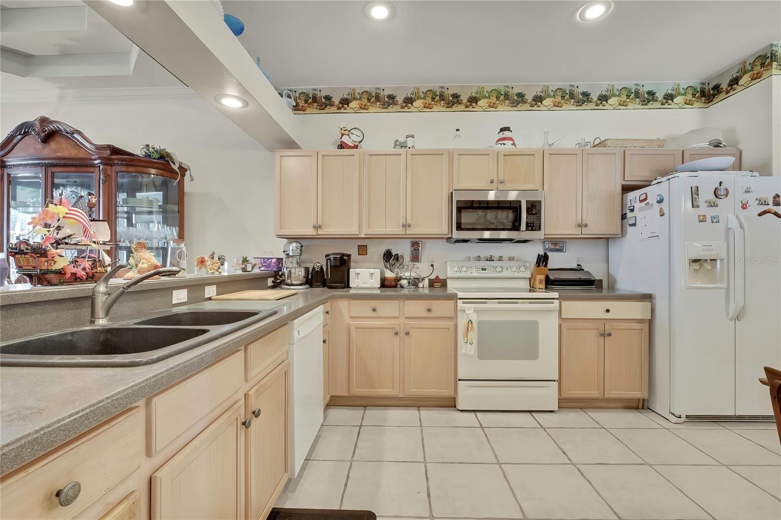 GROVES PH 01A - Residential