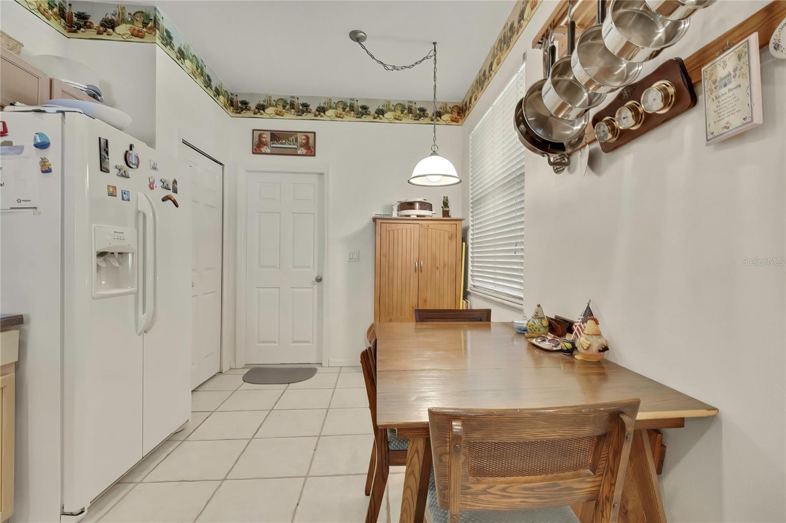 GROVES PH 01A - Residential