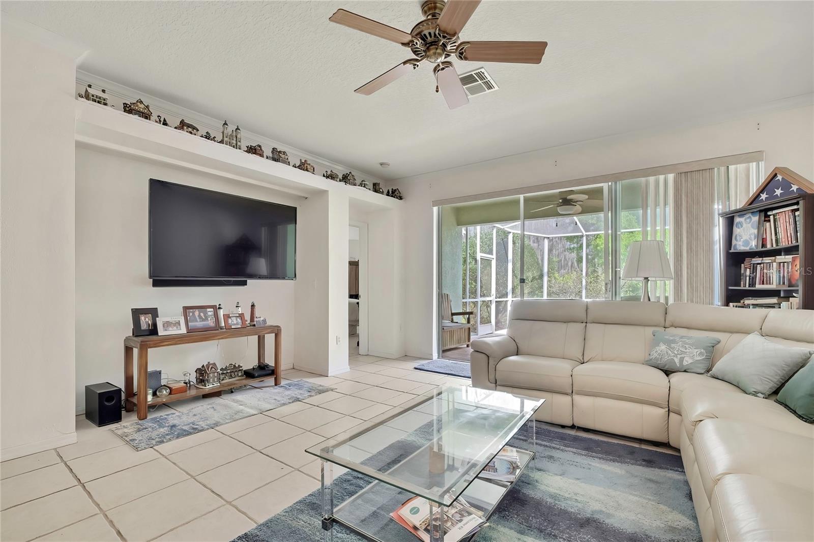 GROVES PH 01A - Residential