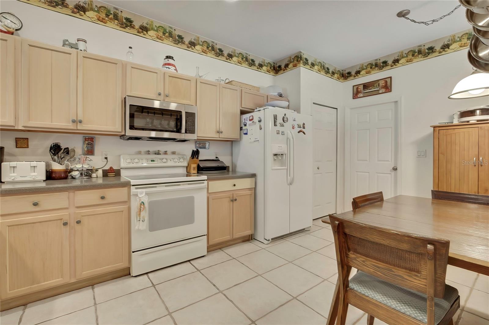 GROVES PH 01A - Residential