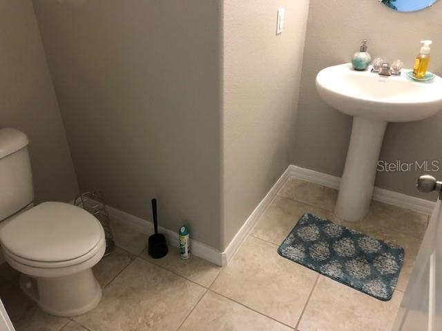 HIGHLAND ESTATES PH 2A - Residential Lease