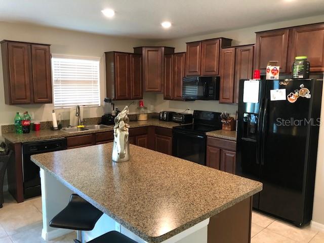 HIGHLAND ESTATES PH 2A - Residential Lease