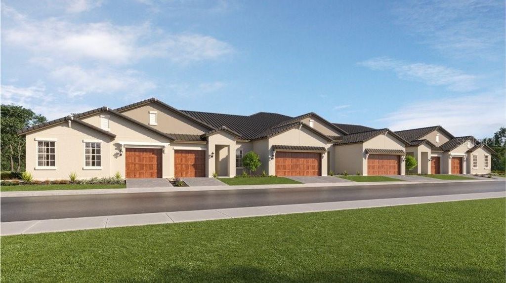 Photo of 11000 Teal Lagoon Isle Isle, San Antonio, FL 33576 (MLS # J1000093)