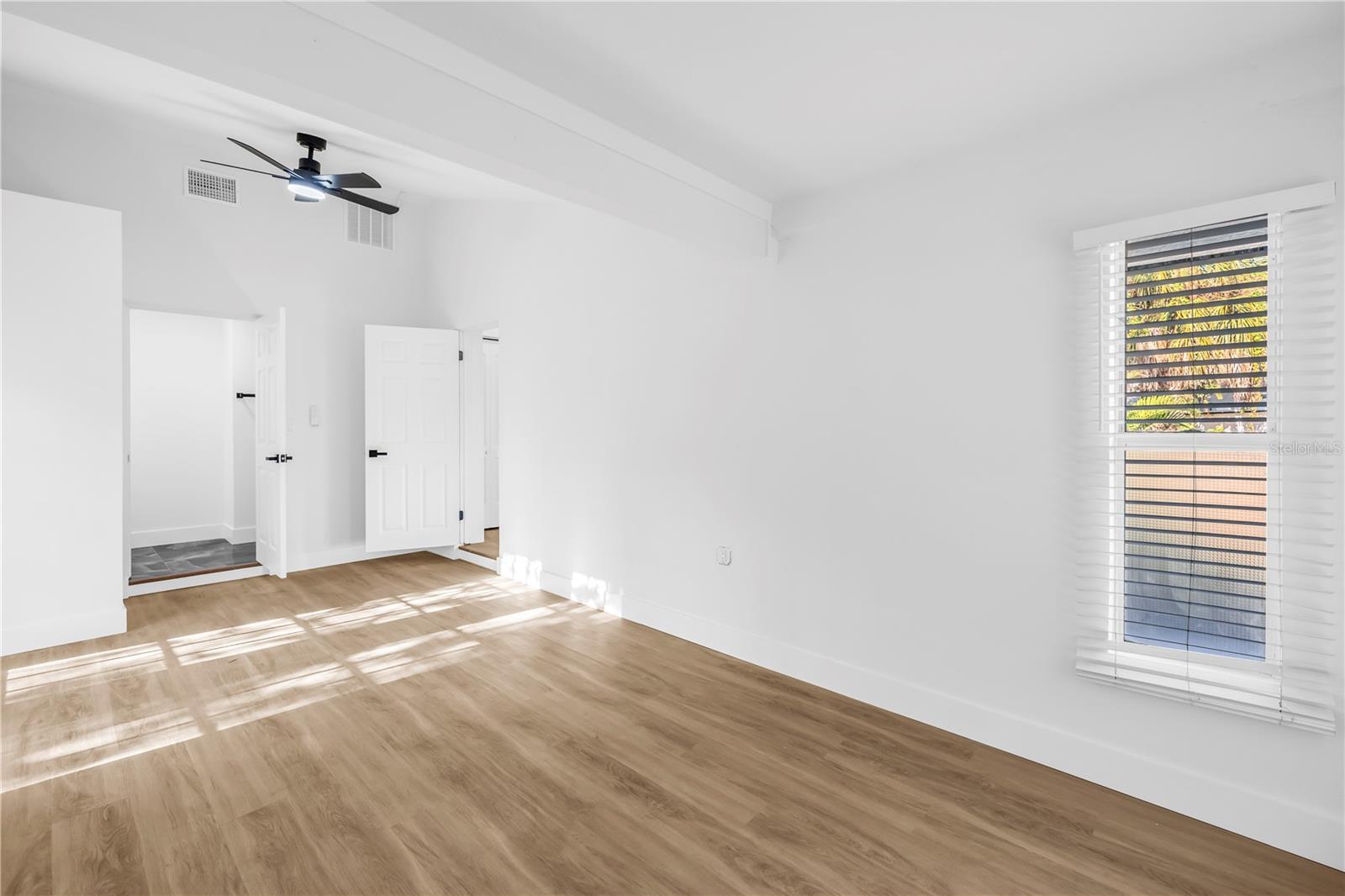 SOUTHERN COMFORT HOMES UNIT 1-B - Residential