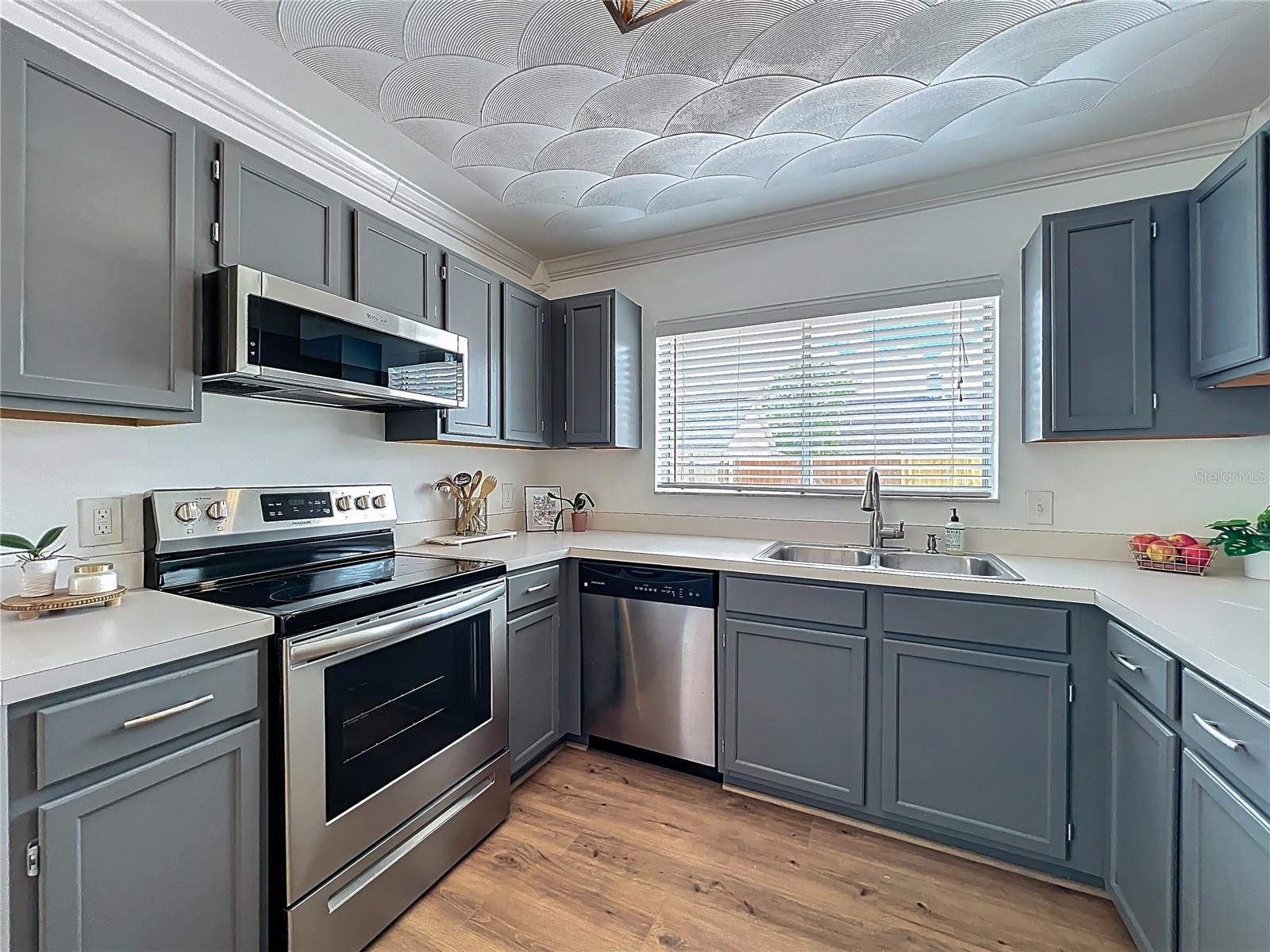 STURBRIDGE - Residential