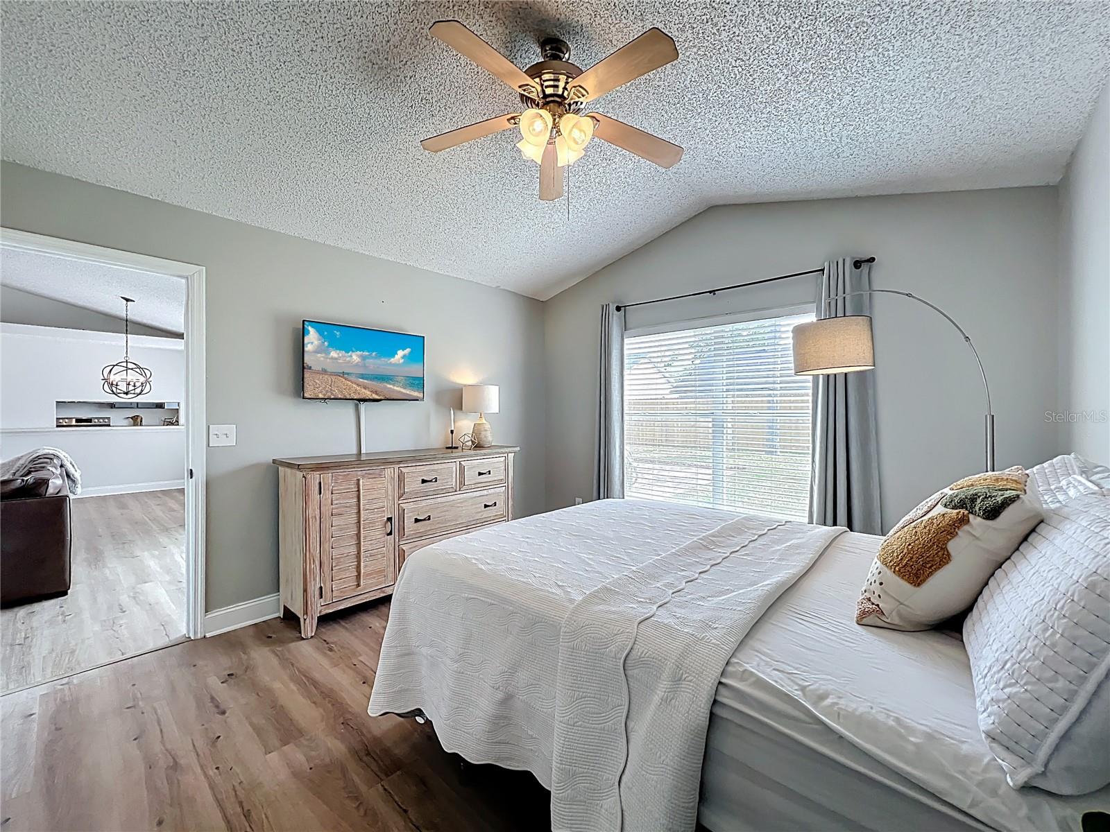 STURBRIDGE - Residential