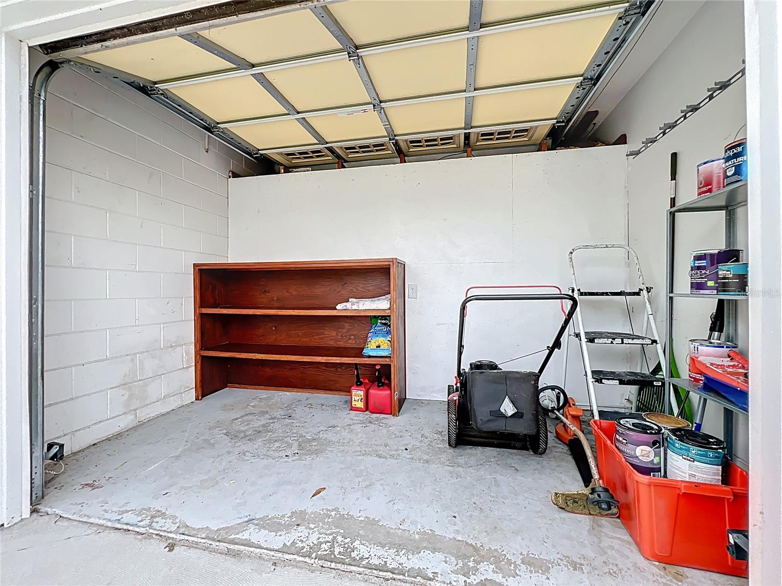 STURBRIDGE - Residential