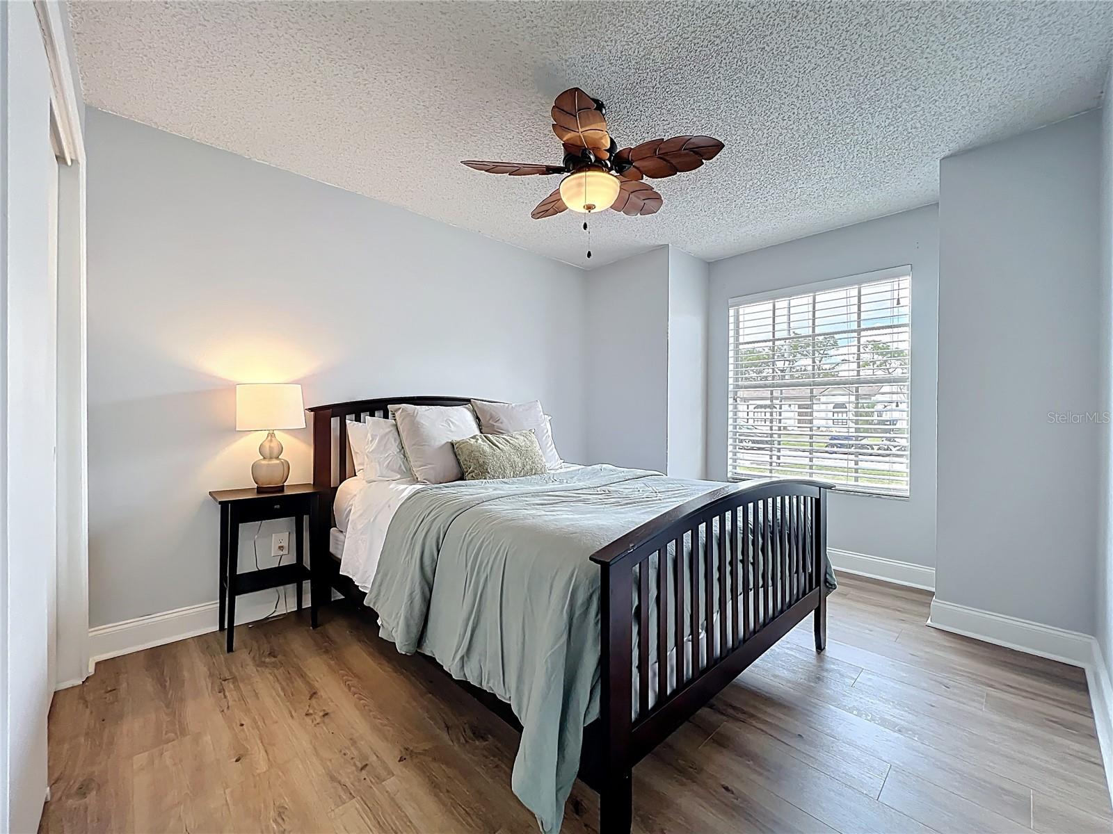 STURBRIDGE - Residential