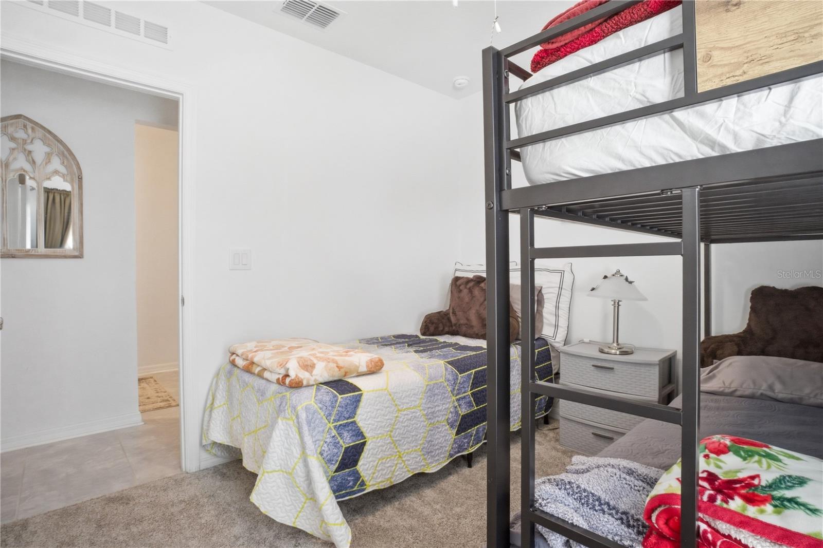 LEOMAS LNDG PH 1 - Residential