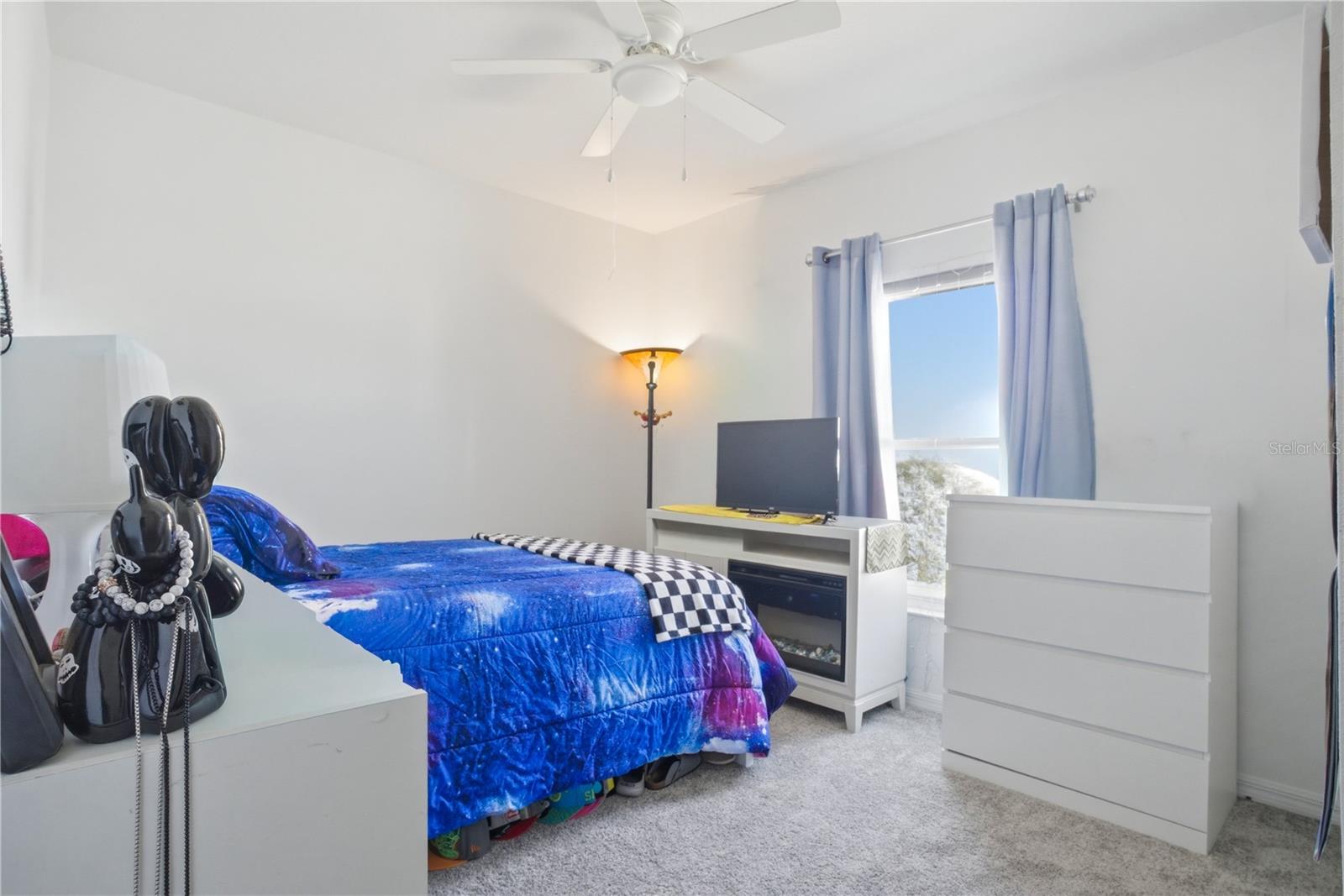 LEOMAS LNDG PH 1 - Residential