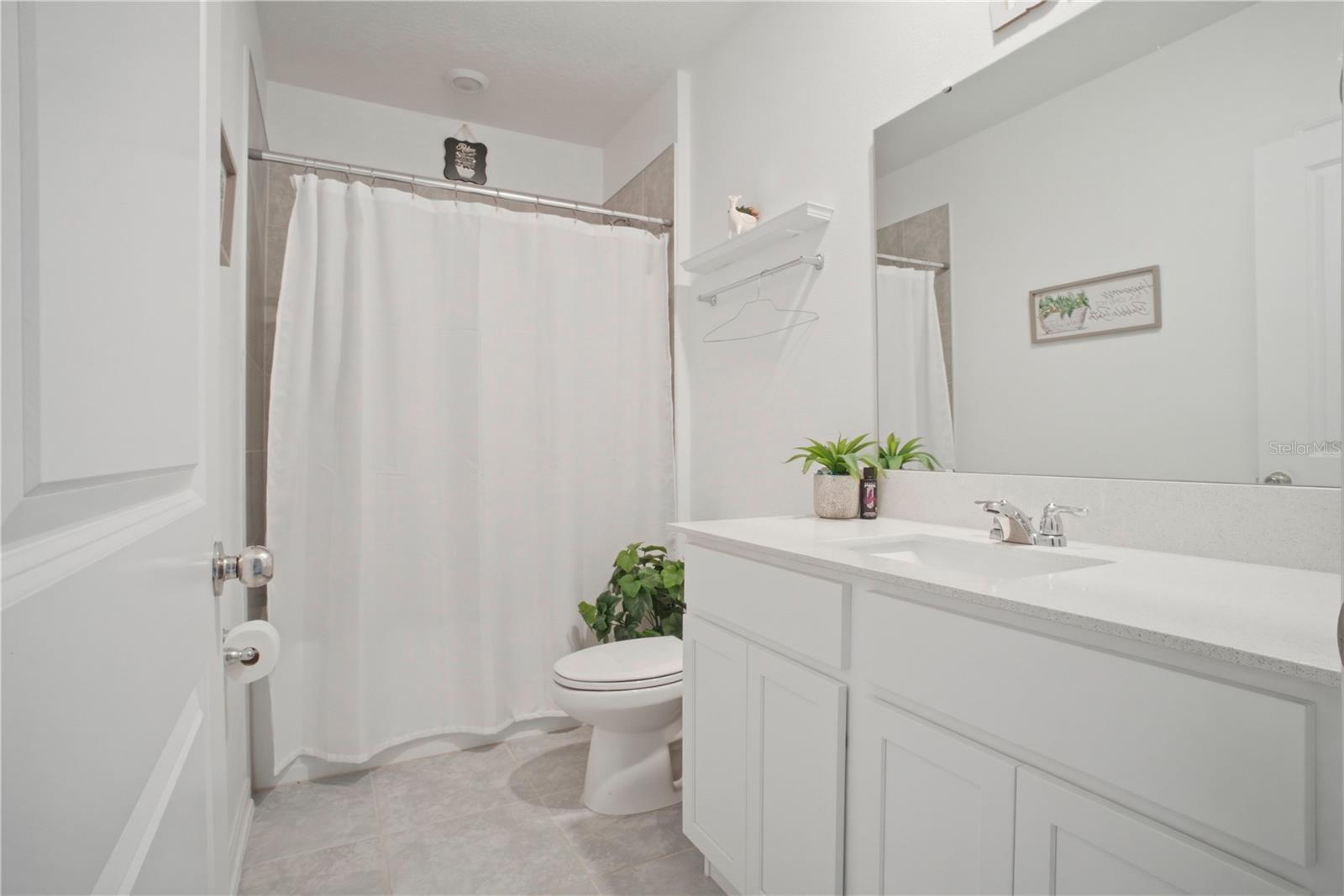 LEOMAS LNDG PH 1 - Residential