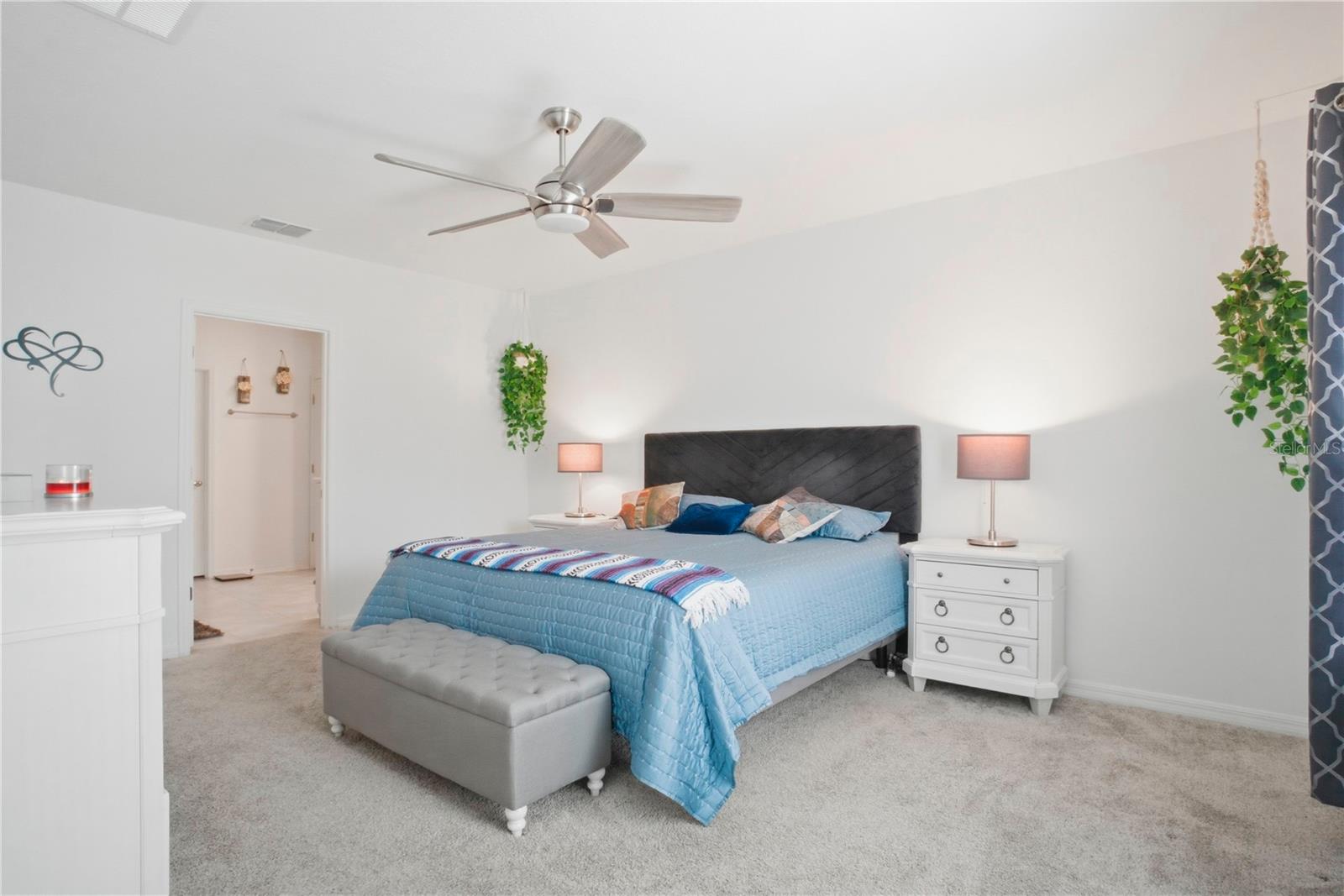 LEOMAS LNDG PH 1 - Residential