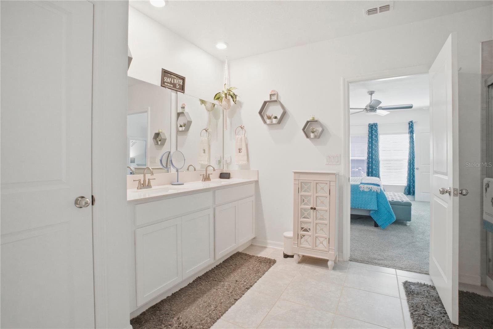 LEOMAS LNDG PH 1 - Residential