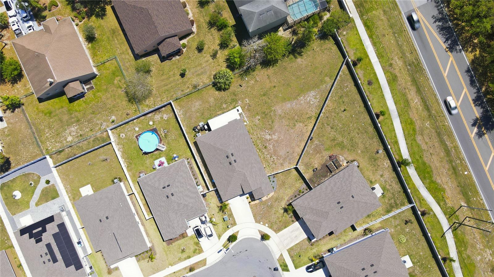 LEOMAS LNDG PH 1 - Residential