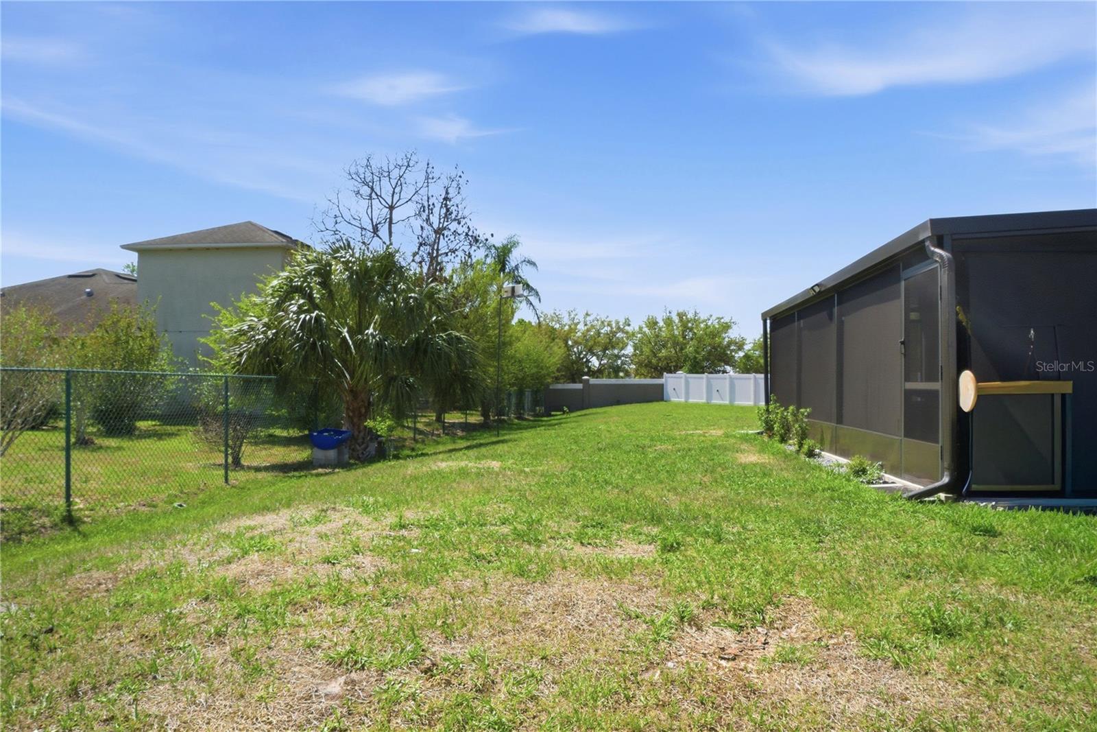 LEOMAS LNDG PH 1 - Residential