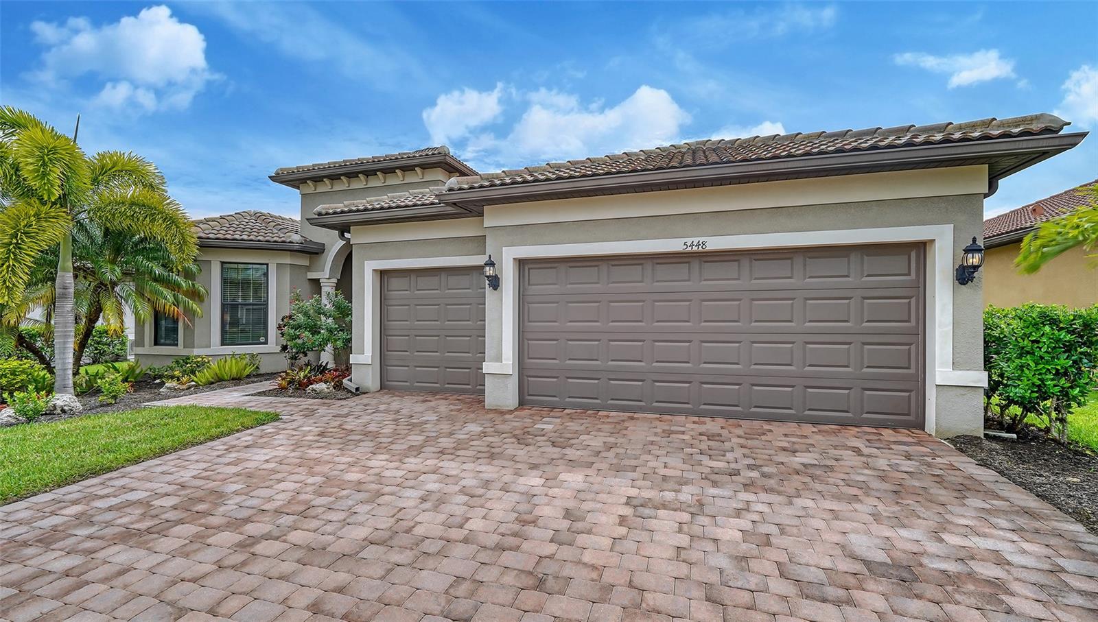 SANDHILL PRESERVE - Residential