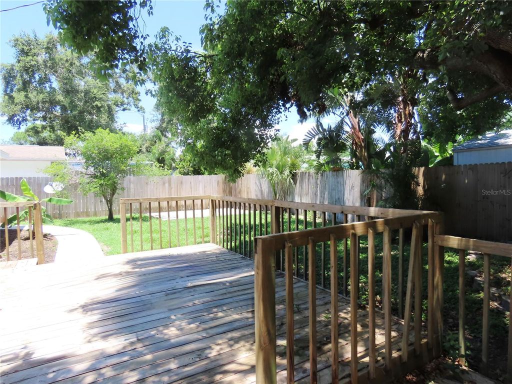 Photo of 1495 Lakeside Drive, Dunedin, FL 34698 (MLS # TB8414639)