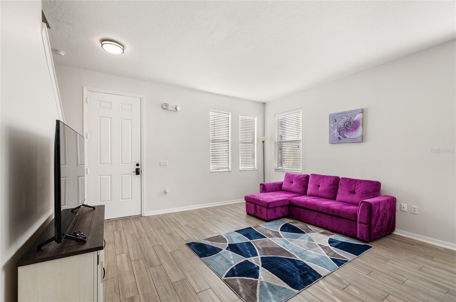 1067 BERKELEY DRIVE