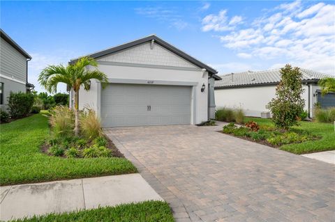 6237 FISH EAGLE COURT NOKOMIS FL 34275