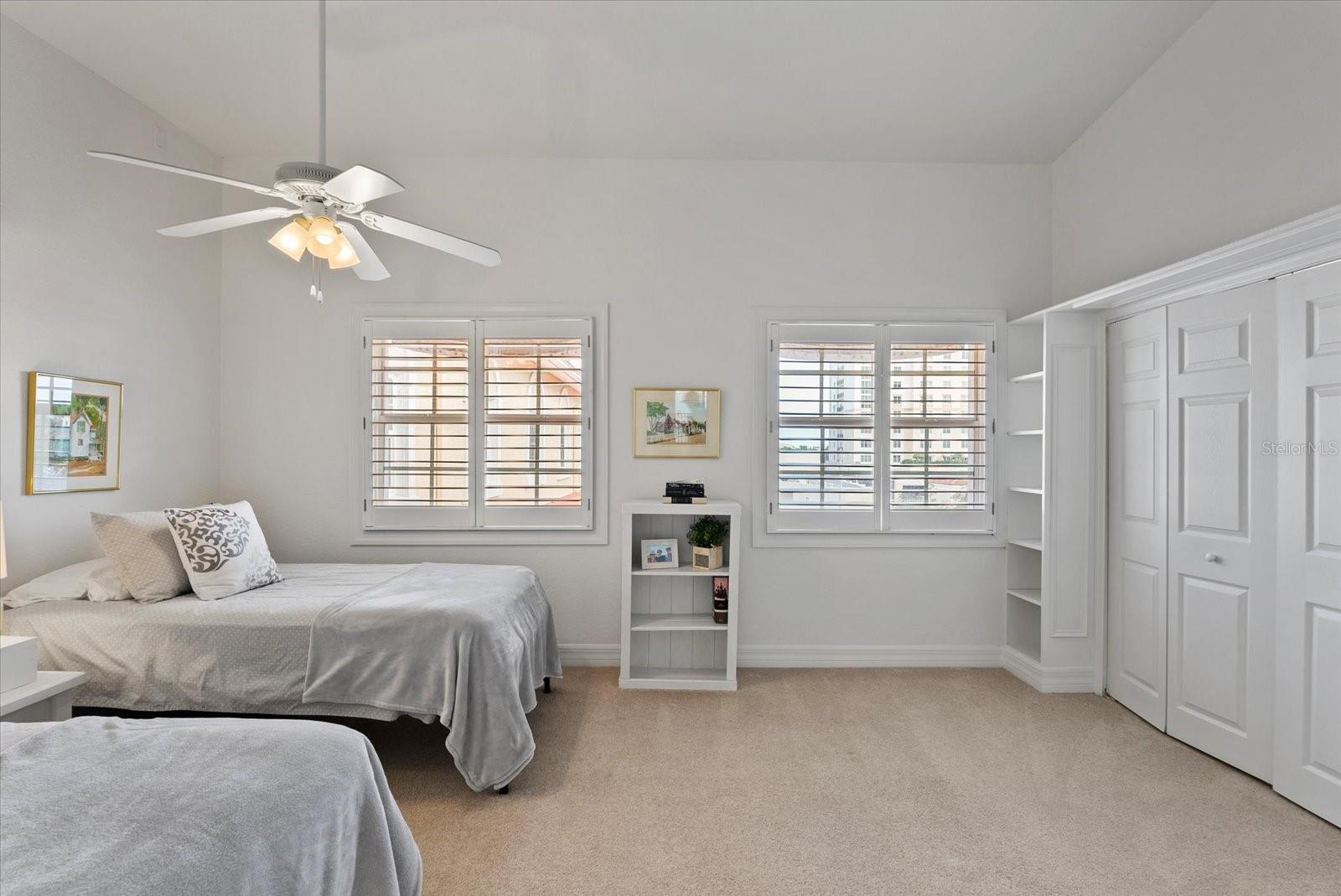 SPANISH PALMS CONDO - Residential