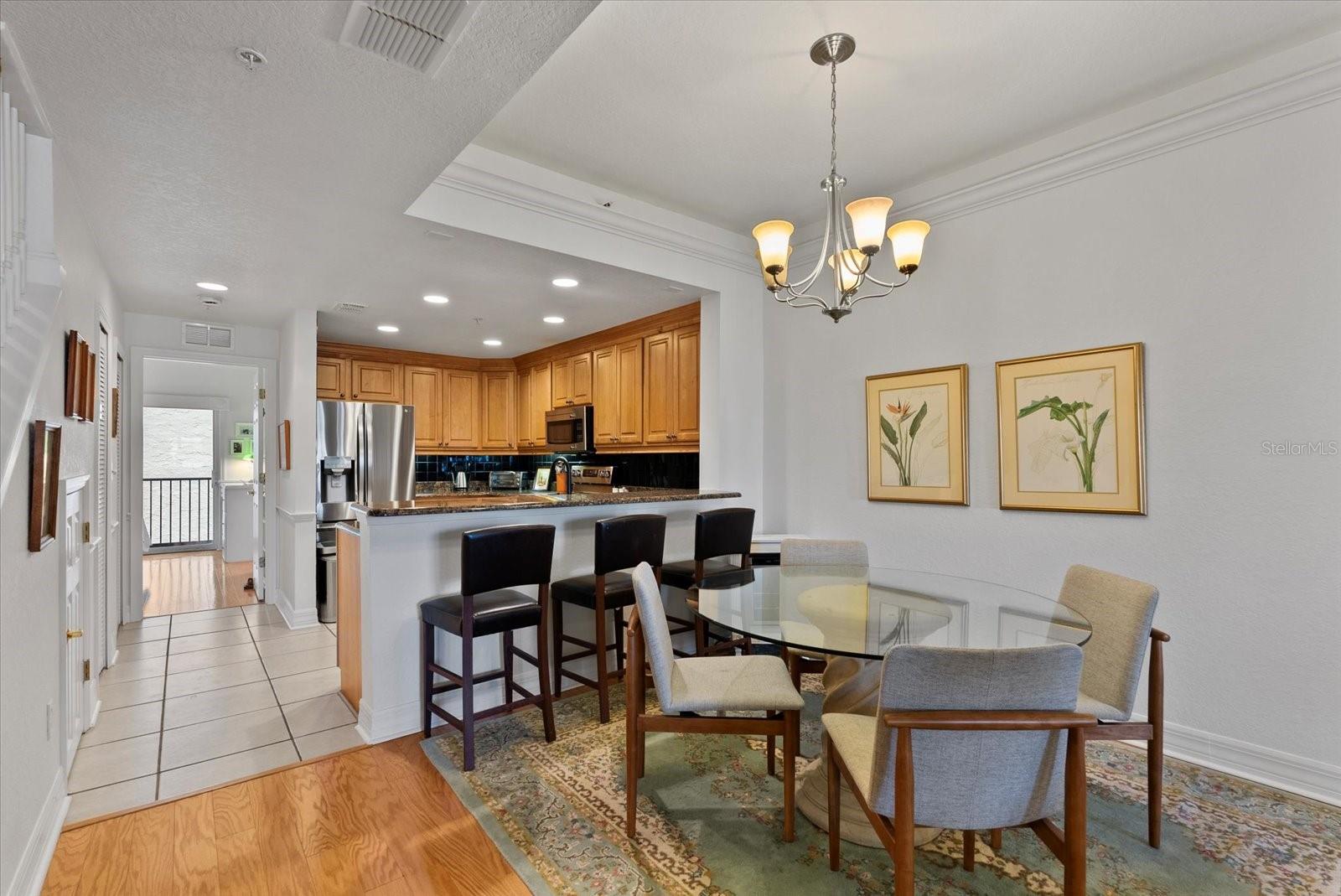 SPANISH PALMS CONDO - Residential