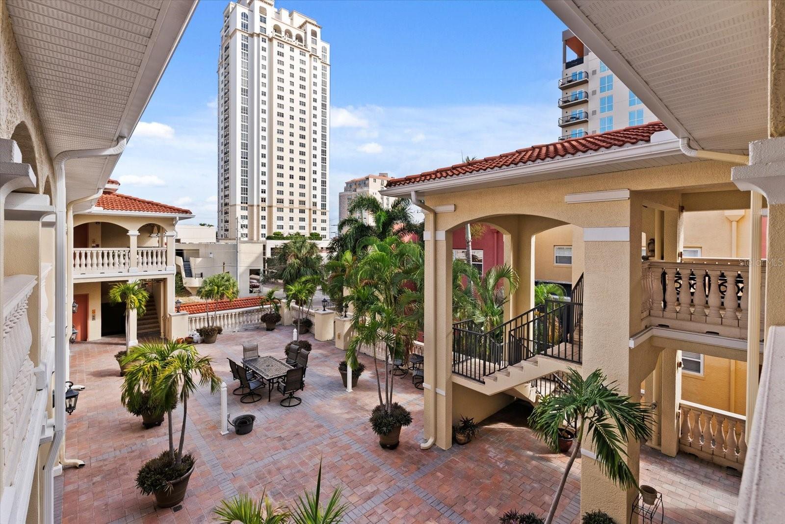 SPANISH PALMS CONDO - Residential