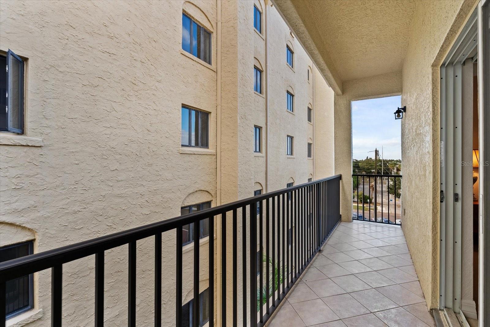 SPANISH PALMS CONDO - Residential