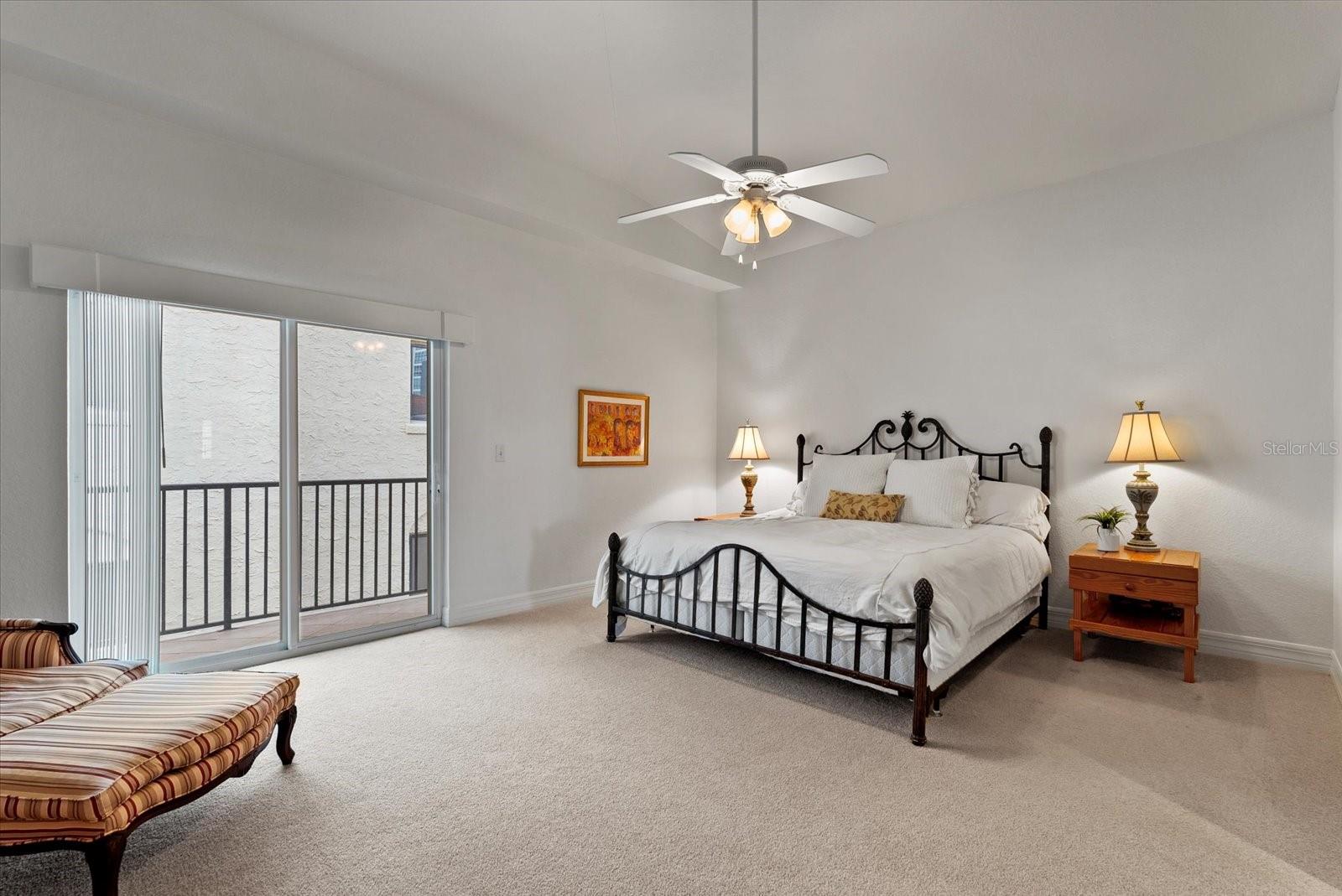 SPANISH PALMS CONDO - Residential