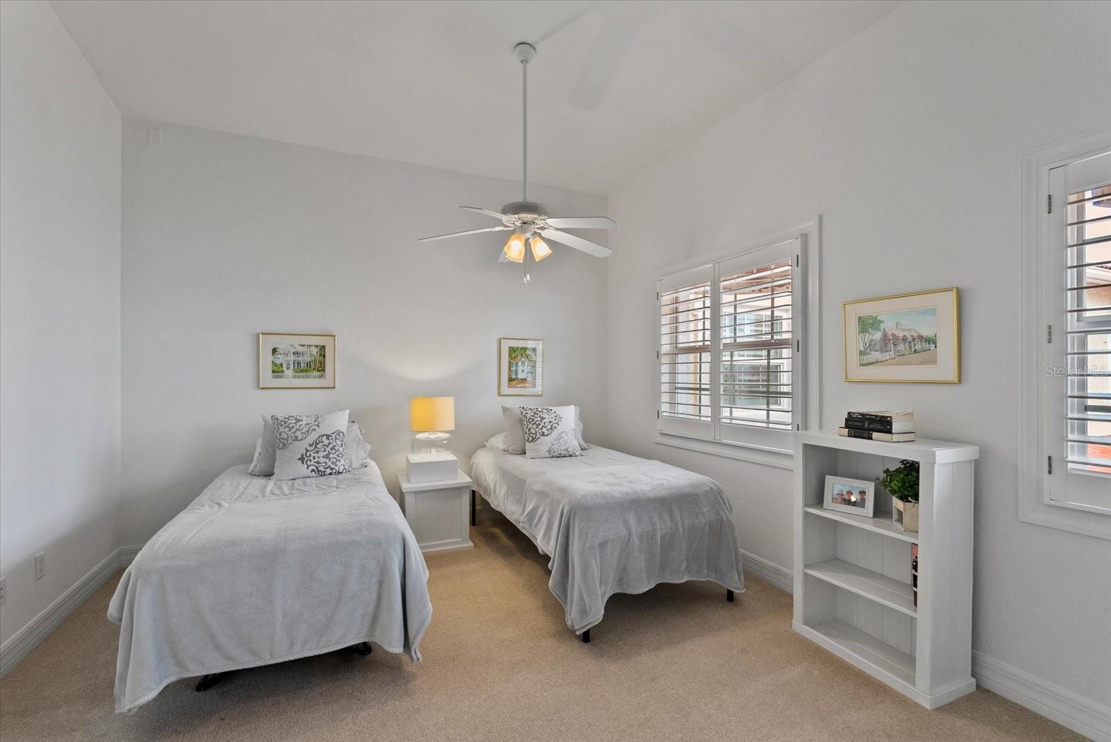 SPANISH PALMS CONDO - Residential