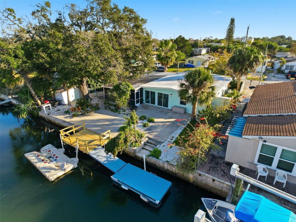 Photo of 6827 Sanderling Lane, Hudson, FL 34667 (MLS # W7881698)